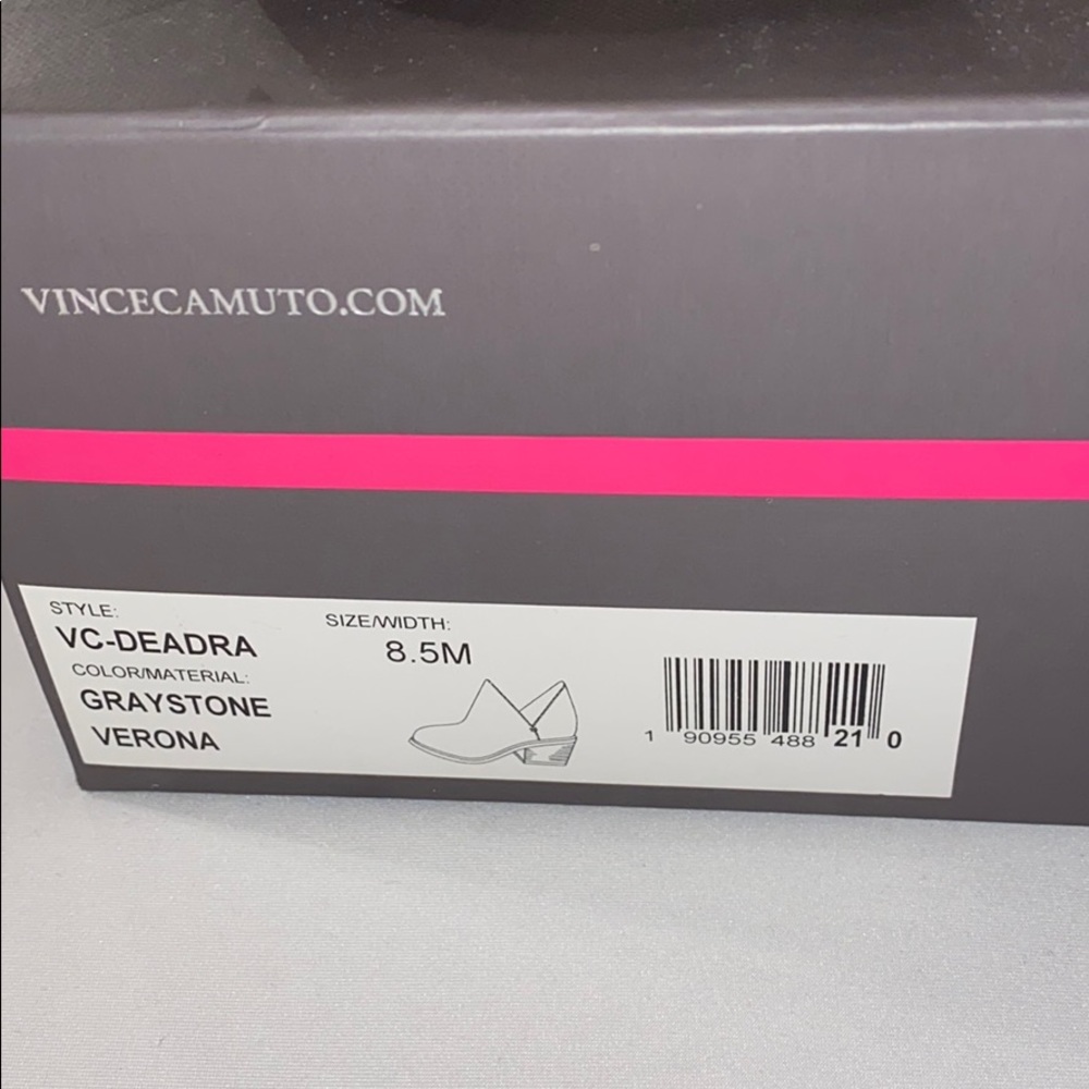 Vince Camuto Deadra booties